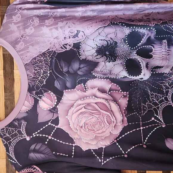 Nwot! Custom diamond bling Skeleton top - Picture 2 of 12